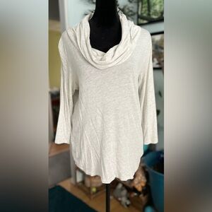 GAP Heather Gray Cowl Neck 3/4 Sleeve Shirt Size Medium